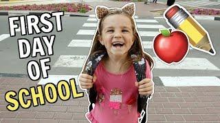 FIRST DAY OF SCHOOL IN ANOTHER COUNTRY! | Family Fizz