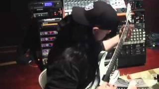 Mick Thomson recording for Slipknot's "All Hope is Gone"