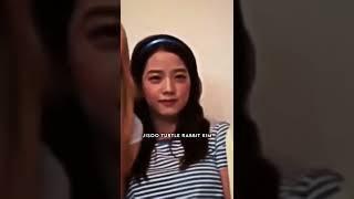 Jisoo turtle rabbit kim #jisoo #blackpink #jisooyah