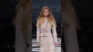 Olivia Vinten and Evie Harris walking for Chanel Resort 2024 #chanel #model #viral #shorts