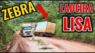 CARRETA “ENCALHOU” NA LADEIRA