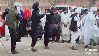 balochi dance with balochi song per kan chelima ishkare sara day kamo bkash jaaan kamo mandey,