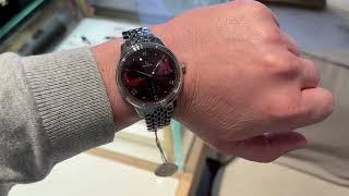 OMEGA De Ville Prestige Small Seconds 41mm - red dial