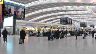 London Fashion Week Live Stream - Heathrow Airport | JCDecaux UK