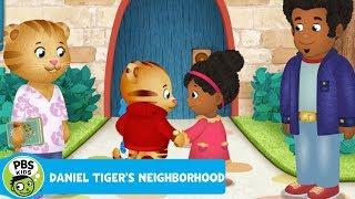 DANIEL TIGER'S NEIGHBORHOOD | Miss Elaina's Special Locket | PBS KIDS