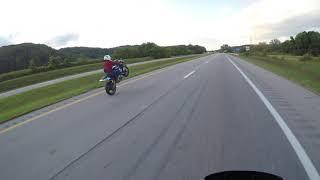 Yamaha R6 WHEELIE