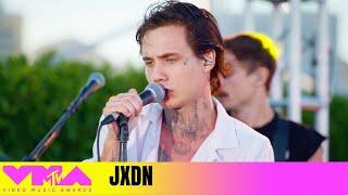 Chappell Roan’s “Hot To Go” Gets a Pop-Punk Cover by JXDN | MTV Live: VMA Countdown