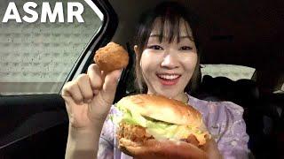 ASMR Mom's Touch Chicken Burger Eating Sounds | 맘스터치 먹방 | MINEE EATS