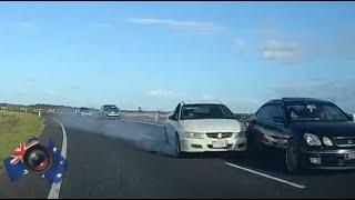 Aussiecams - Holden ute completely stuffs this overtake and runs into rear of lead car - Bundaberg