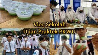 VLOG SEKOLAH PART 2 || MEMBUAT KUE LUMPUR SURGA KHAS BANJARMASIN SMAN 2 KINTAP