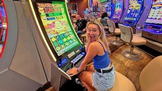 My Wife Smashed $25 Spins On A High Limit Slot!