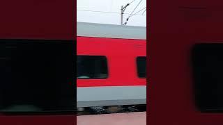 train speed high he ||#train #viral #safar #railway #short #tamil #goa #kerla #uttarakhand #asam