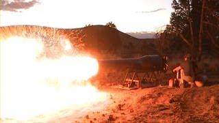 " MASSIVE FIRE BALL!!! PULSEJET POWERED  JET ENGINE! Maddoxjets.com