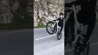 Bisiklet Ön Kaldırma