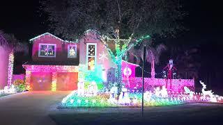 Rainbow Effect in 4K! (The Dixon's 2024 Christmas Light Show)