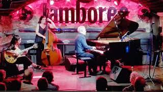 Ignasi Terraza Trio at Jamboree Jazz Club 7 October 2022 play 'Moonglow'  Carla Motis, Queralt Camps