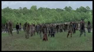 The Walking Dead - 7x10 Zombie Horde Scene - Monsterkill