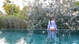 Georgina Rodriguez hot butts in swimming pool