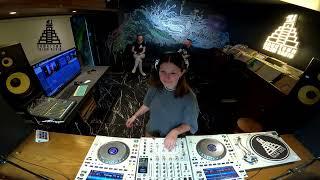 Juliet Sikora @ Downtown Tulum Radio (The Guest Mix)