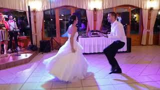 Dorina és Gábor Esküvői Tánc + Meglepetés - Wedding Dance + Surprise