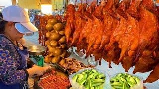 100kg a Day?! Most Popular Cambodian Pork Chop & Roast Duck in Chouk Meas Market | Street Food