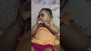 Saanvi is eating apple herself |how to make baby it in her hand