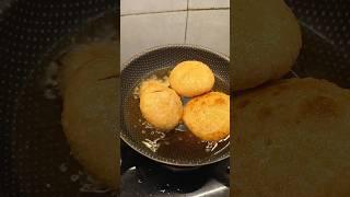 Man ki baate #ytshorts #shorts #motivational #food #story #kachori #wetalkvlogs 