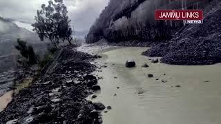 Multiple landslides block Jammu-Srinagar national highway