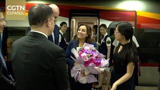 Presidenta peruana Dina Boluarte llega a Shenzhen