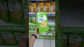 biskut cream crackers giant malaysia