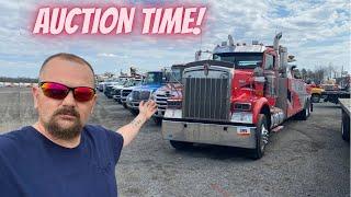 Big Rig auction Walk around!!! Where's the big rigs??? #usedtrucks #ritchiebrothers #fleetowner