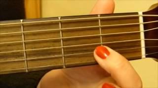 Die ersten 5 Akkorde auf Gitarre - Anfänger tutorial - einfach erklärt (C,G,F,E,A-Dur)