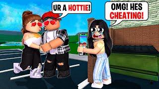 DAD caught cheating on MOM at 3am ..  (Roblox Shorts Compilation)
