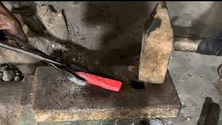 Make a Razor-Sharp Chisel | DIY Blacksmithing Tutorial