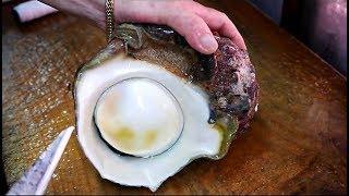 Огромная морская улитка -  Японская уличная еда  (HD)