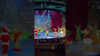 #travel #disney #europe #disneyland #france #christmas #theatre #musical #fairytail #scene