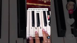 Tik tok pianist be like