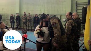 Ukrainian couple gets married in the middle of the war against Russia | USA TODAY