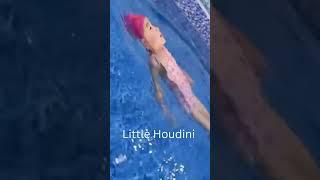 Little Chinese Girl Survives Being Thrown Into a Pool Tied Up