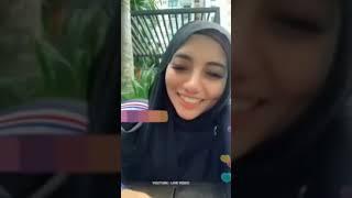 BIGO LIVE JILBOBS berenang gk pake BH uting nongol