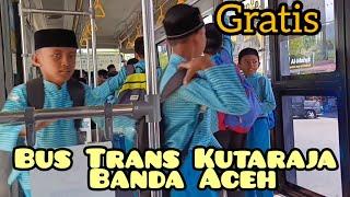 Jalan jalan di Banda Aceh dengan Bus Trans Kutaraja Gratis‼️@amimilaaira #jalanjalan #bustour #aceh