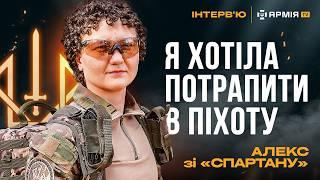 Штурми, врятовані життя, особливі права військових і почуття на війні – бойова медикиня Олександра