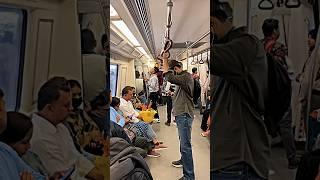 Welcome delhi metro  girl’s voice pranks  #funny #delhiprank #voiceprank #prank #delhimetro