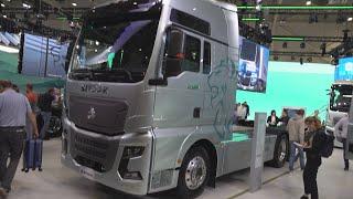 Sinotruk SITRAK C9H HD EV Tractor Truck (2025) Exterior and Interior