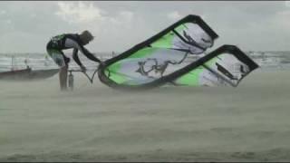 Slingshot Sports Kite Ruben Lenten in Stormsjees 3
