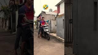 #videolucuterbaru #videolucubikinngakak #ngakak #viraltiktok #viralshorts #viralreels #viralvideo