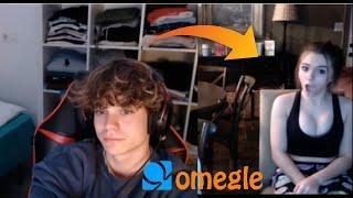 Is Am I Cute ? Kostyxd ON  Omegle OME !!