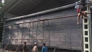 Big automatic rolling shutter