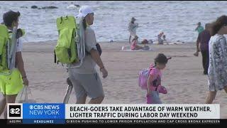 New Yorkers take advantage of warm weather on Labor Day weekend