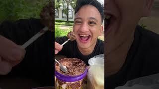 Makan Pakai Coklat